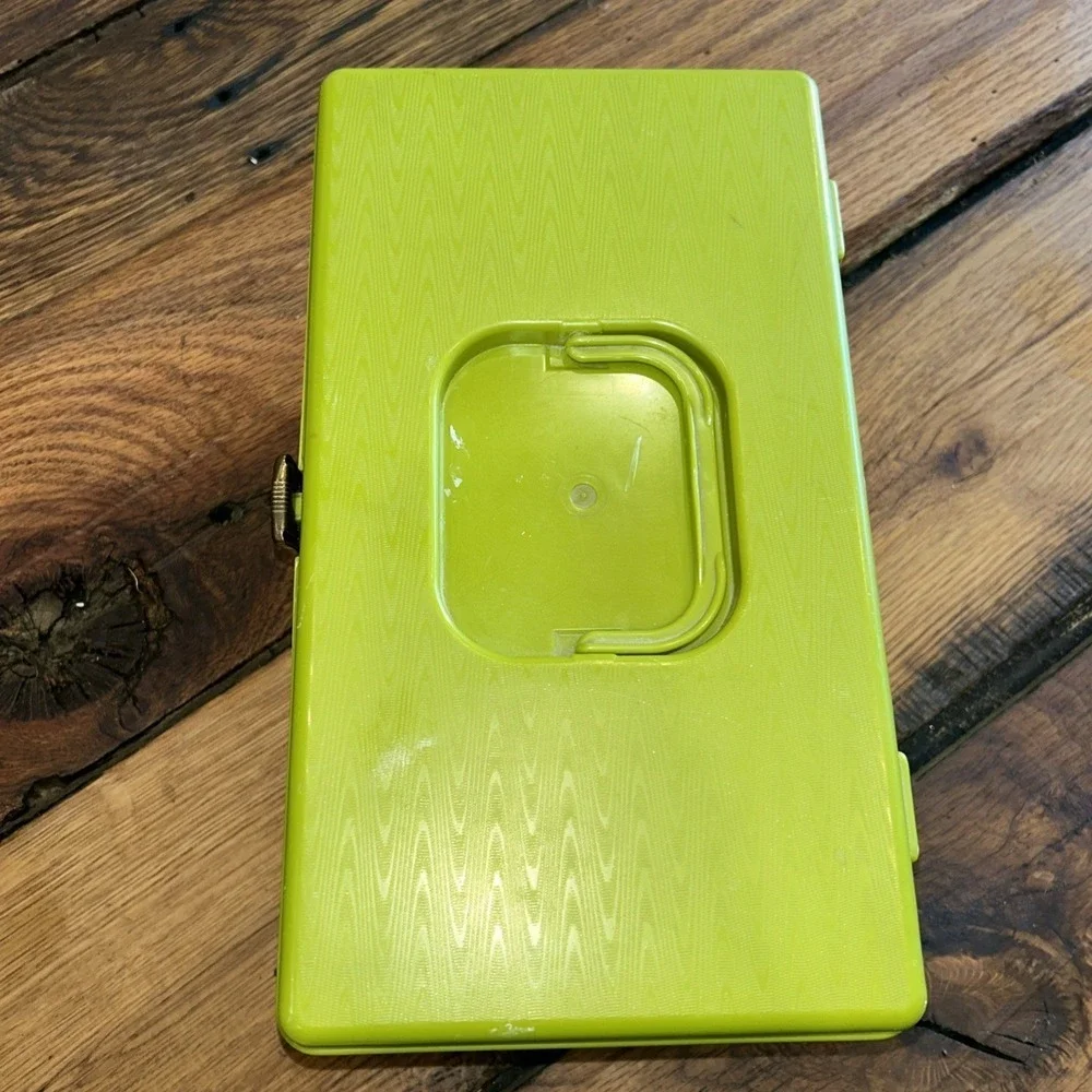 Vintage 70s Wilson Wil-hold Sewing Box Avocado Green W/ Button & Accessory Tray